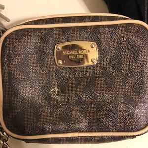 Michael Kors cross body